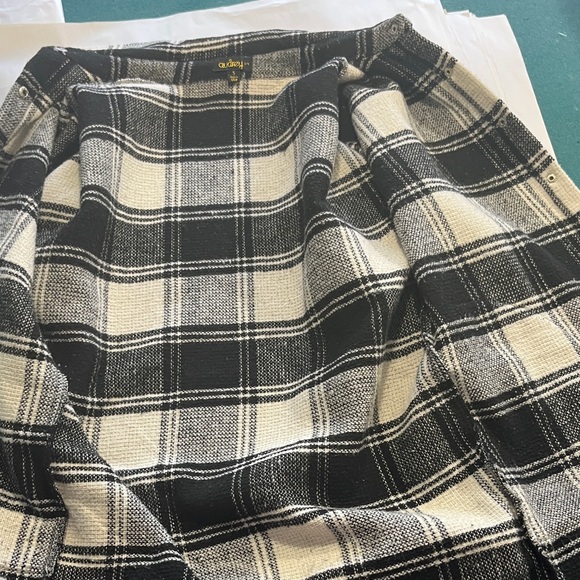 Audrey Black White Checks Shirt Tail Jacket Dress - Picture 3 of 15